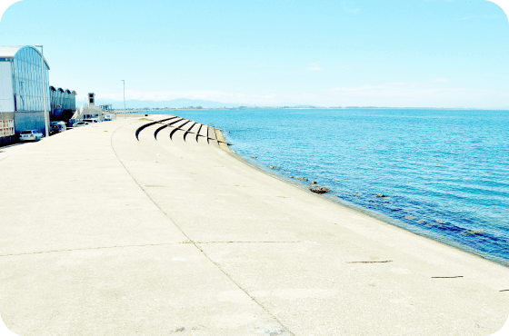 富山 滑川の海岸線