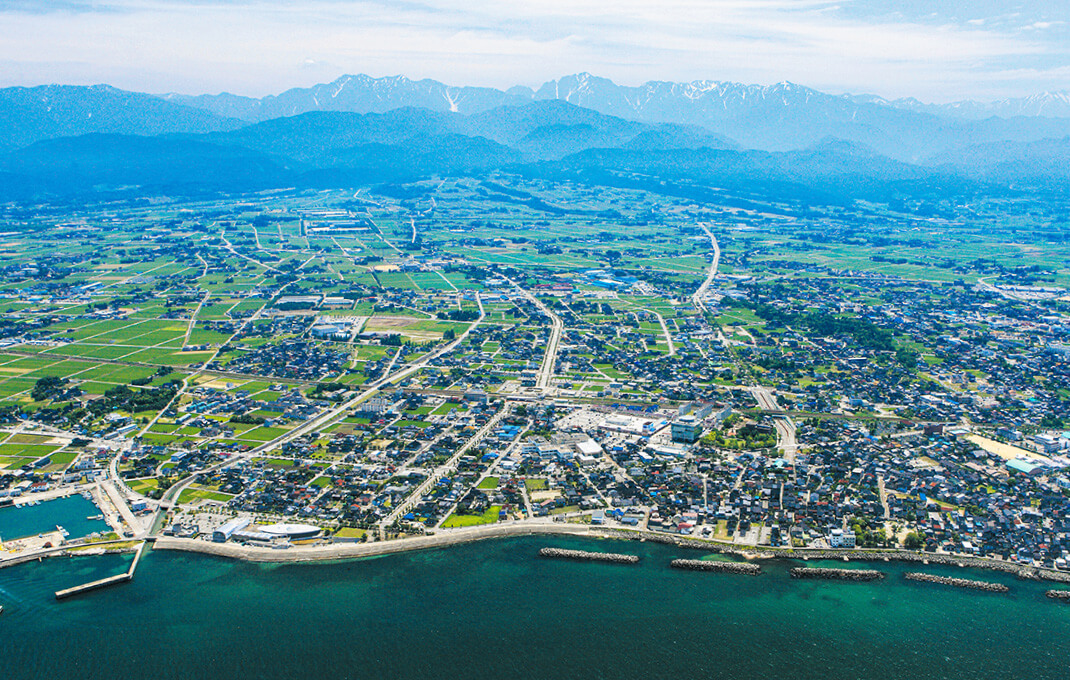 滑川市全景 空撮
