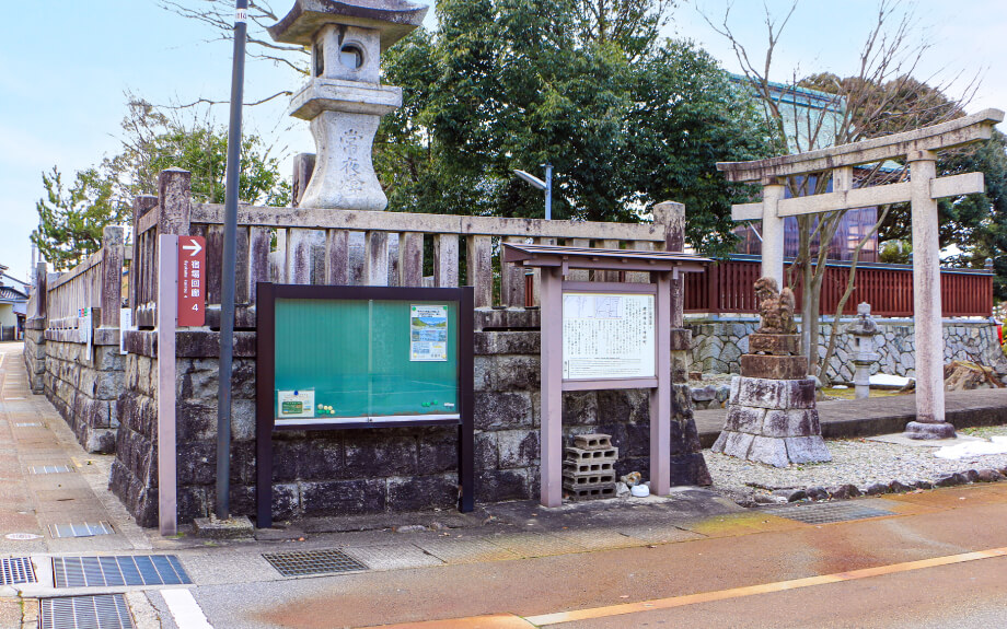 櫟原神社（いちはらじんじゃ）と神明町 看板