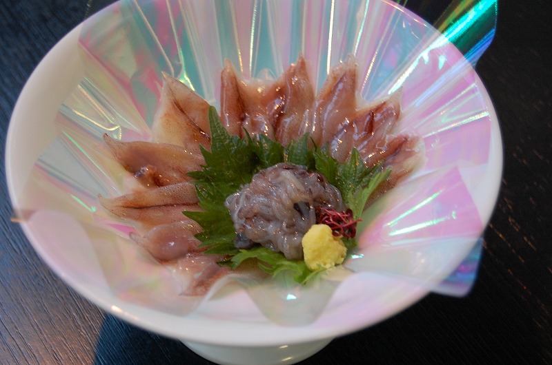 http://ホタルイカの刺身