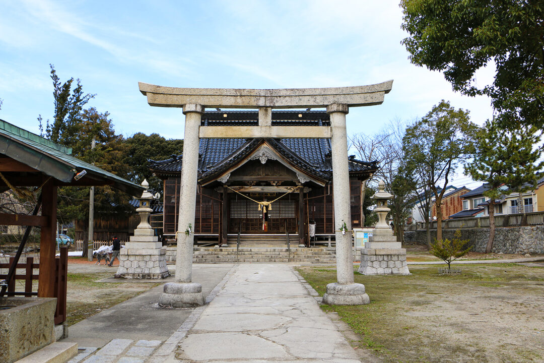 櫟原神社　二の鳥居