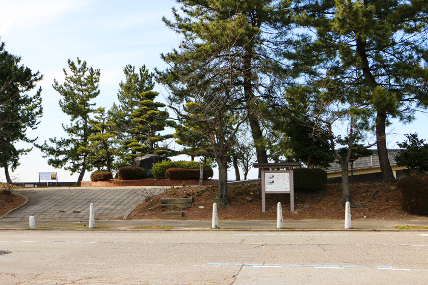 和田の浜「二大奇観とネブタ流し」