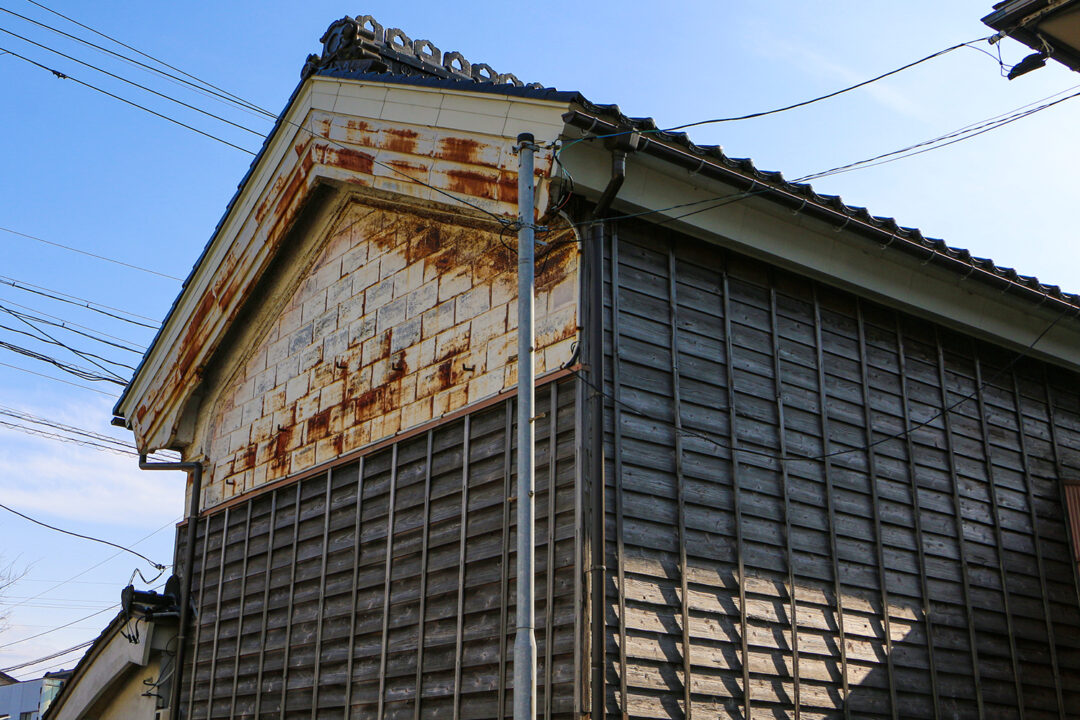 小沢家住宅店蔵【国登録有形文化財】
