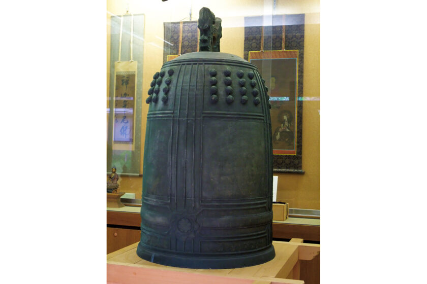 梵鐘【市指定文化財】（徳城寺境内）
